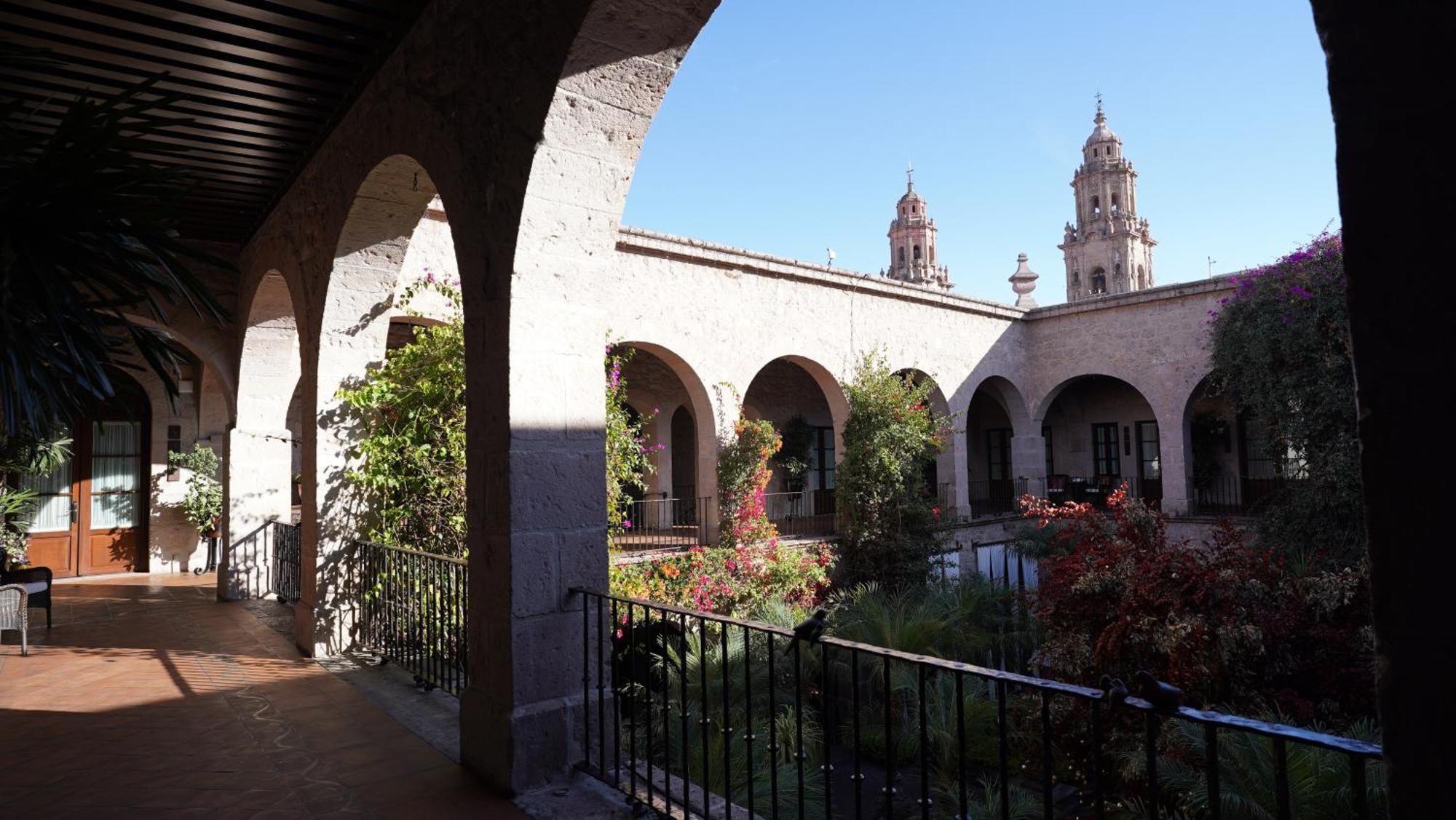 Hotel De La Soledad Morelia Exterior foto